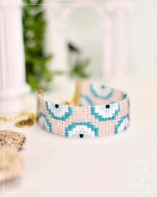 💗 Řecké oči, růžová a jemná ochrana na každý den Jediný z celé série, který má šíři 2 cm – a působí díky tomu lehce a...